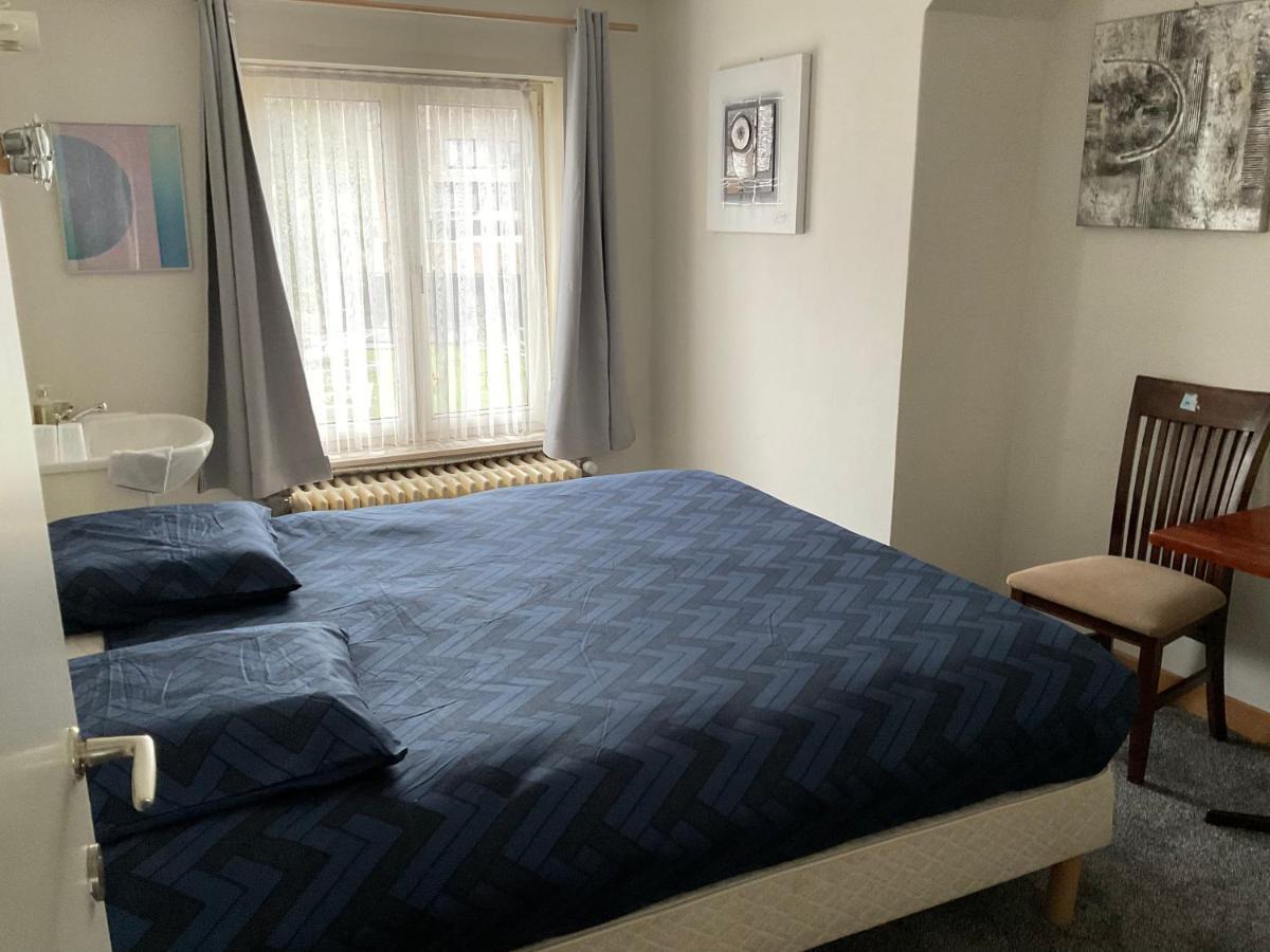 Oy Apartment Izegem Luaran gambar