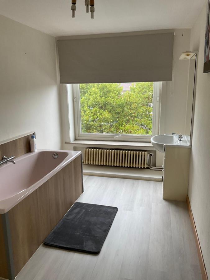 Oy Apartment Izegem Luaran gambar