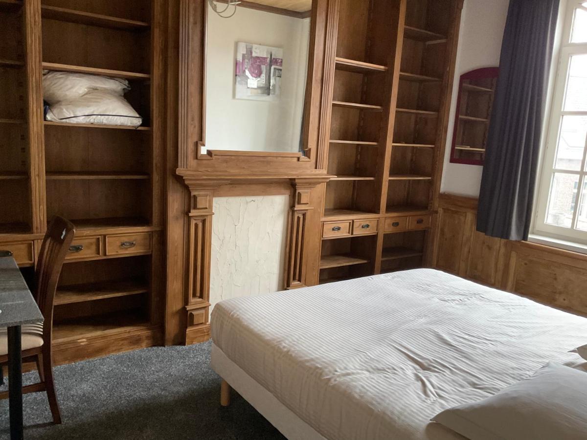 Oy Apartment Izegem Luaran gambar