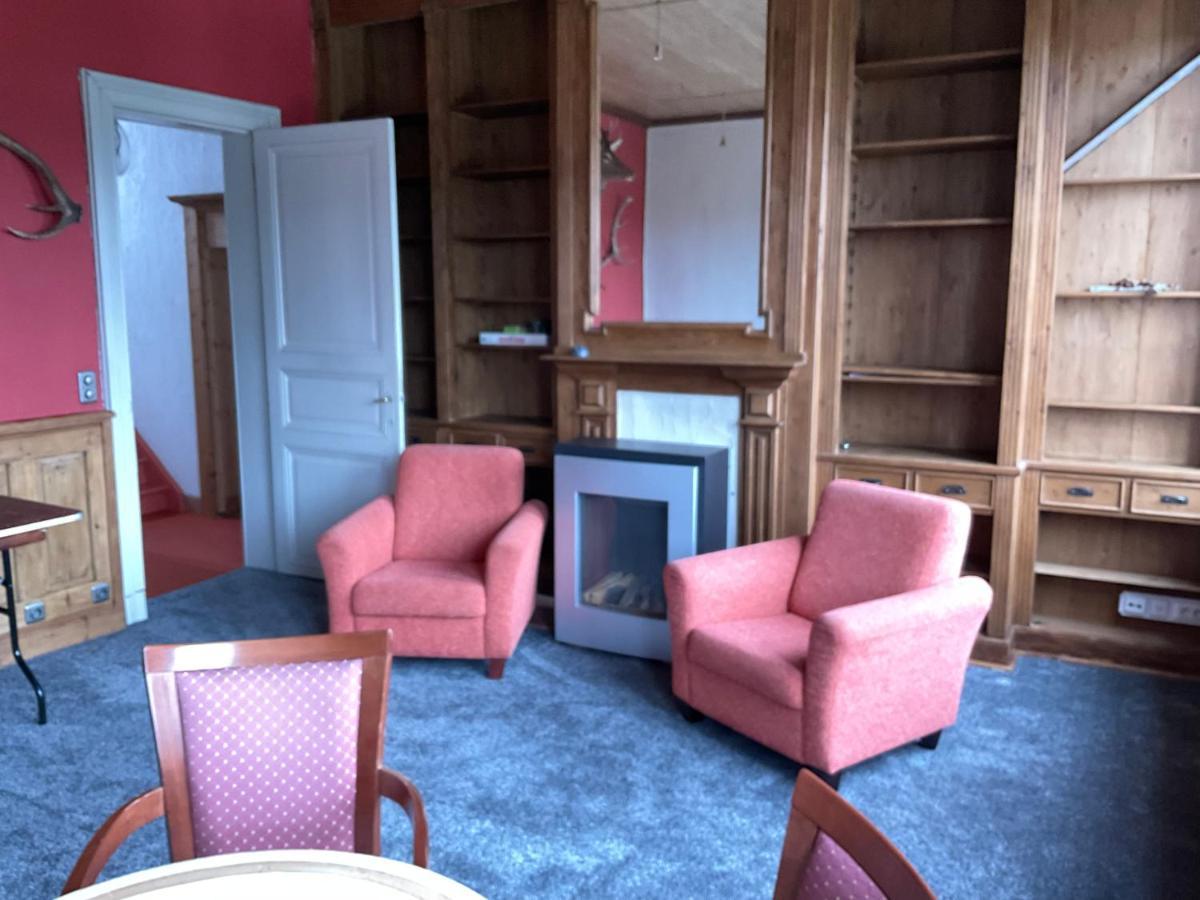 Oy Apartment Izegem Luaran gambar